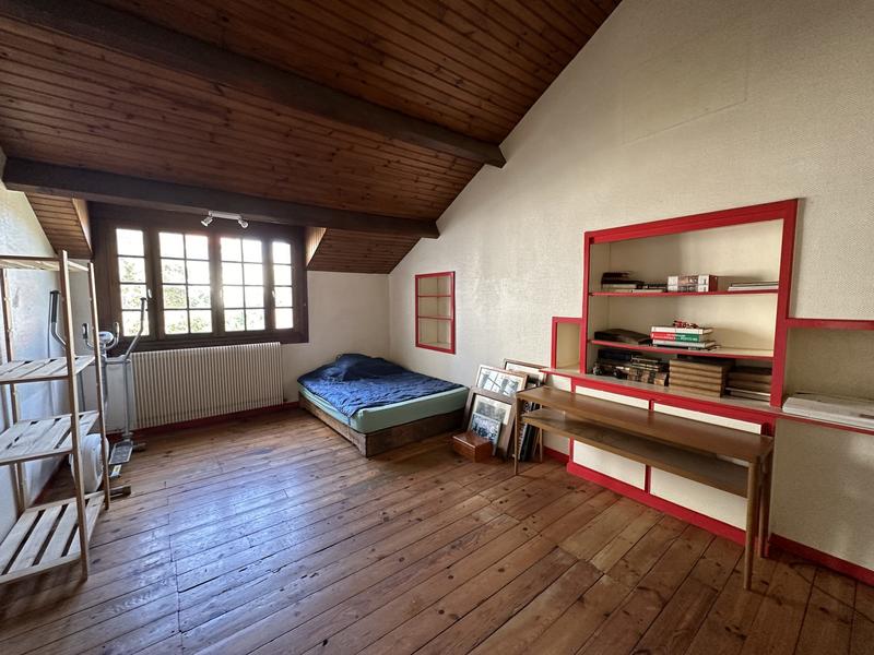 Maison - 200 m² - 8 pièces