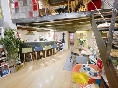 Appartement - 90 m² - 3 pièces