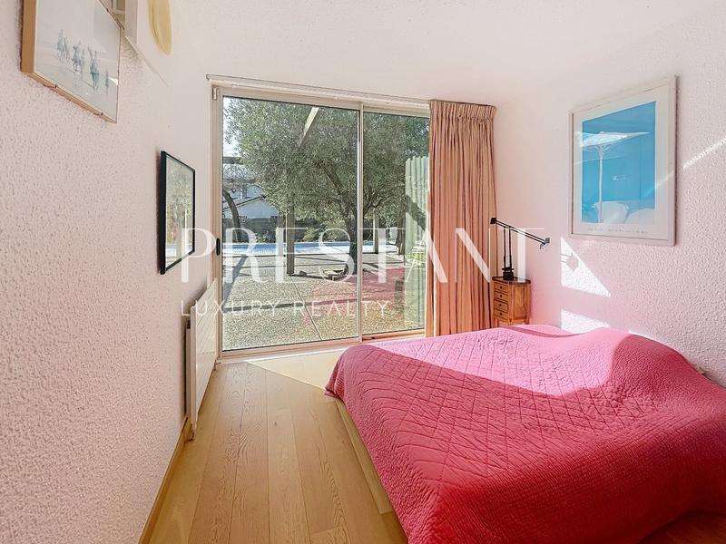 Maison - 209 m² - 6 pièces