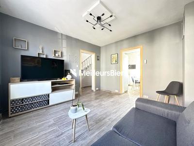 Propriété - 96 m² - 4 pièces