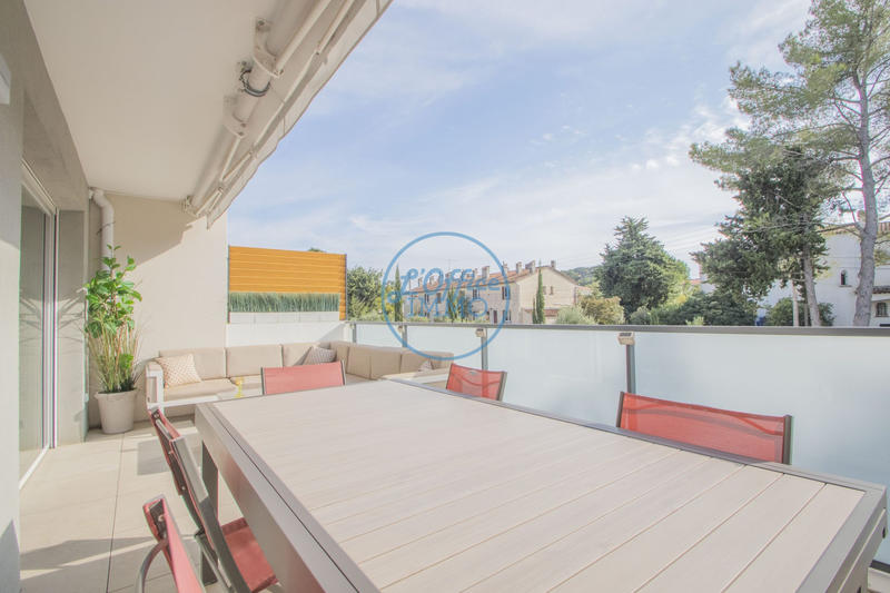 Appartement - 82 m² - 4 pièces