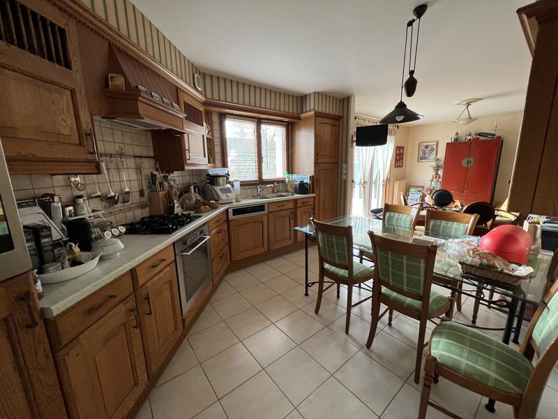 Maison - 136 m² - 6 pièces