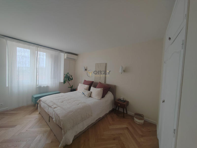 Appartement - 103 m² - 4 pièces