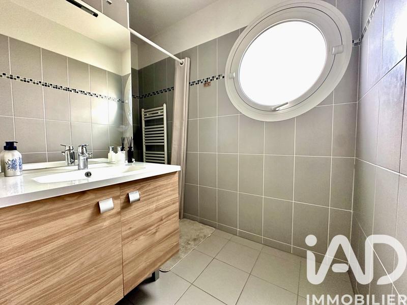 Appartement - 90 m² - 4 pièces