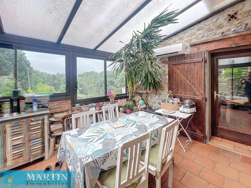 Mas - 250 m² - 10 pièces