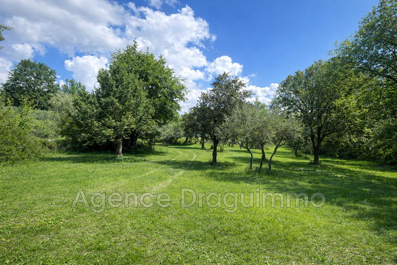 Maison - 218 m² - 6 pièces