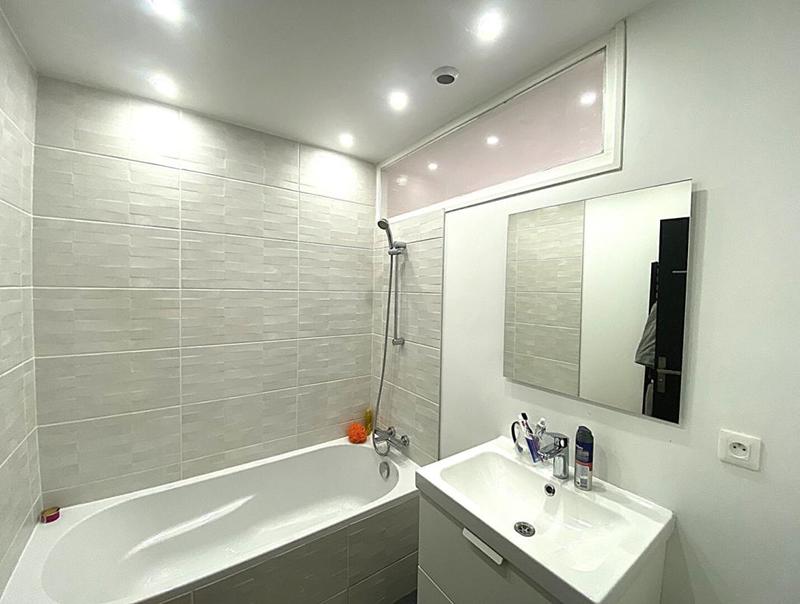 Maison - 185 m² - 7 pièces