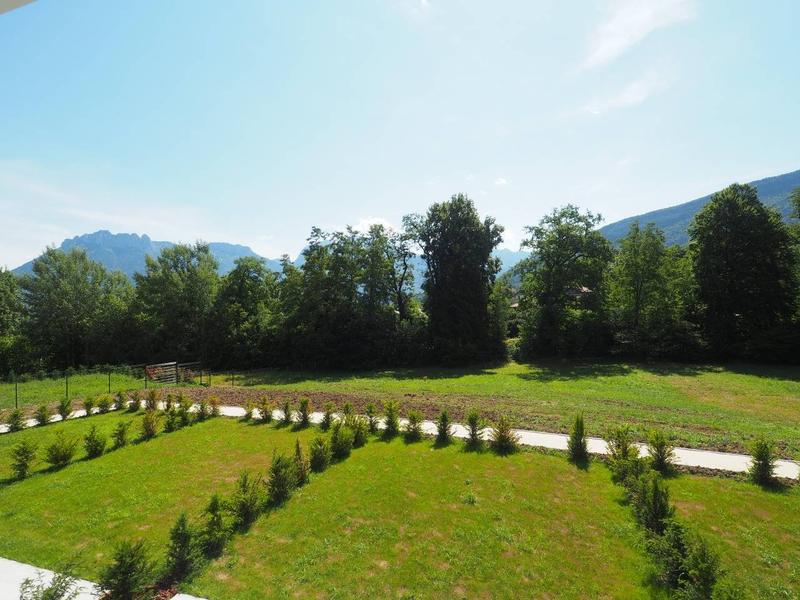 Appartement - 99 m² - 4 pièces