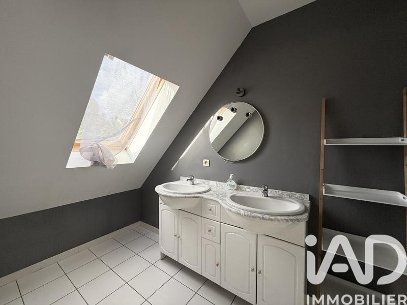 Maison - 143 m² - 7 pièces