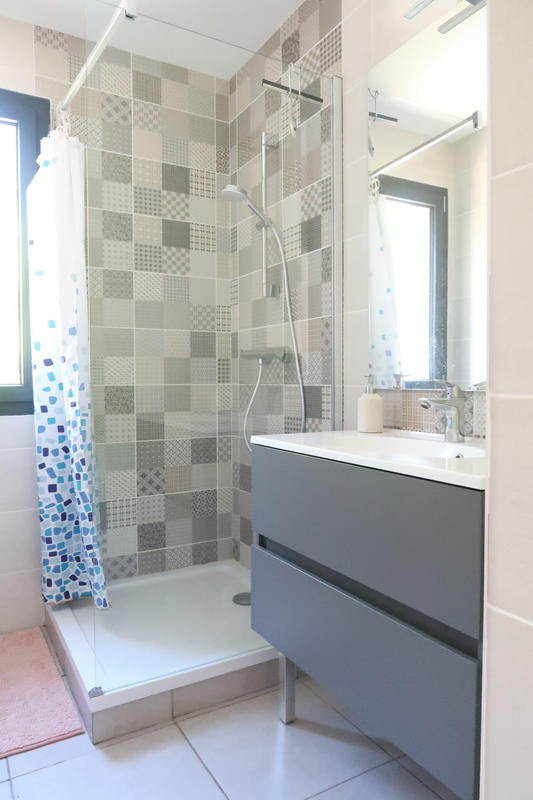 Maison - 235 m² - 7 pièces