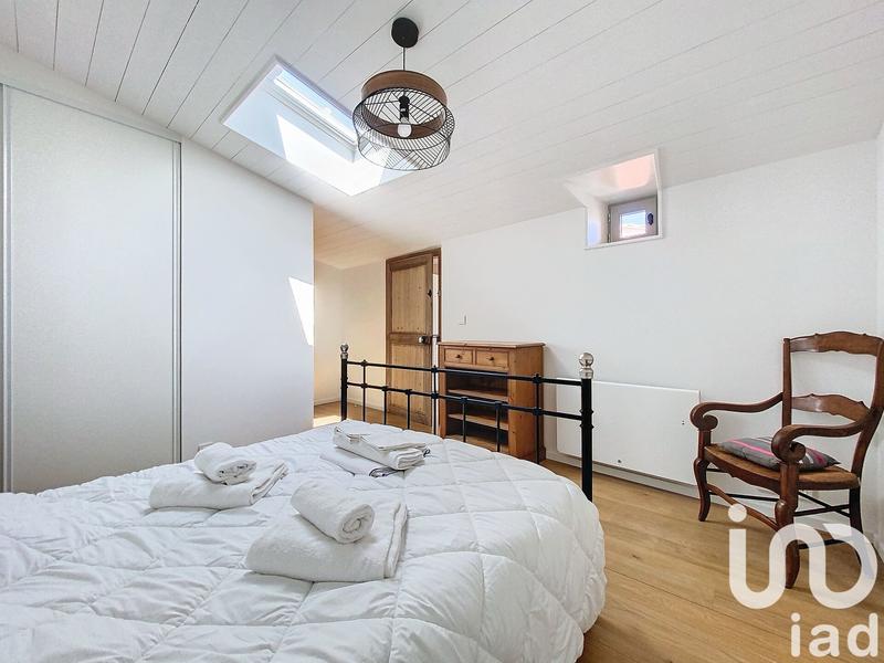 Maison de village - 238 m² - 10 pièces