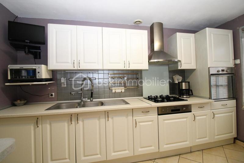 Maison - 133 m² - 6 pièces