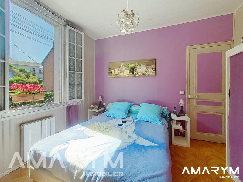 Maison - 103 m² - 5 pièces