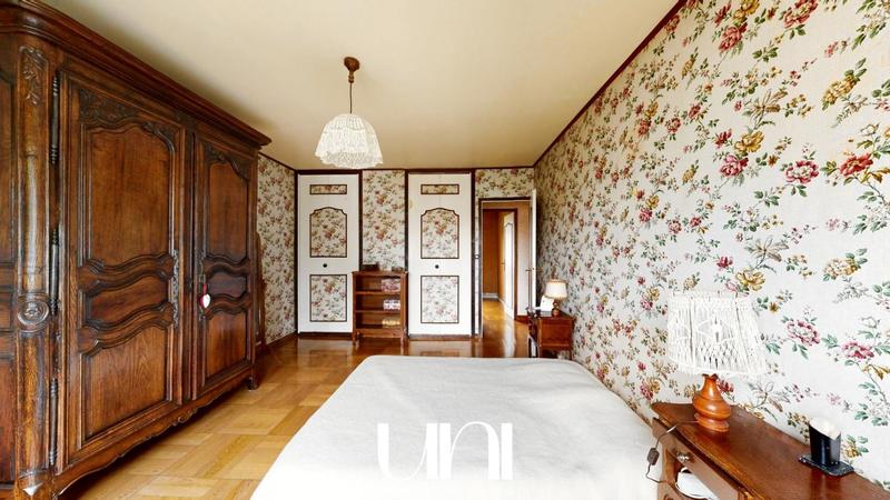 Maison - 110 m² - 6 pièces