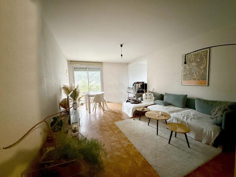 Appartement - 83 m² - 3 pièces