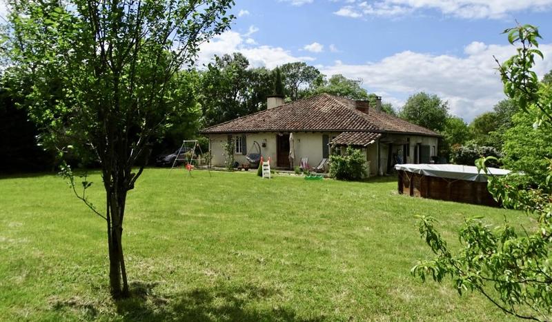 Maison ancienne - 205 m² - 9 pièces