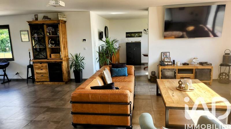 Maison de maîtres - 375 m² - 12 pièces