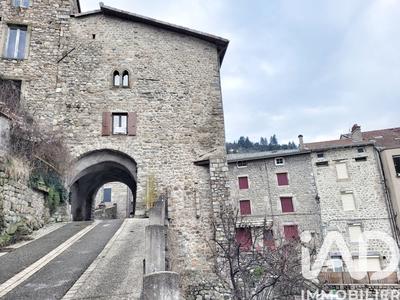 Maison de ville - 116 m² - 9 pièces