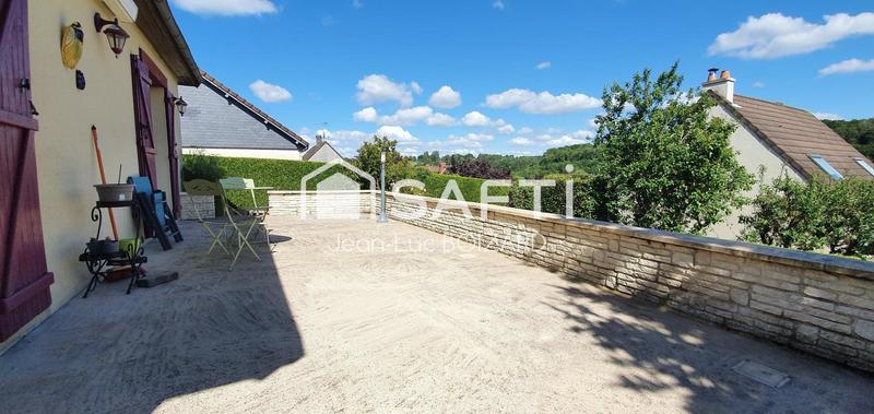 Maison - 90 m² - 6 pièces