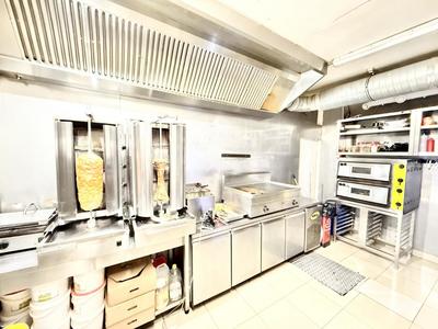 Fonds de commerce - 110 m²