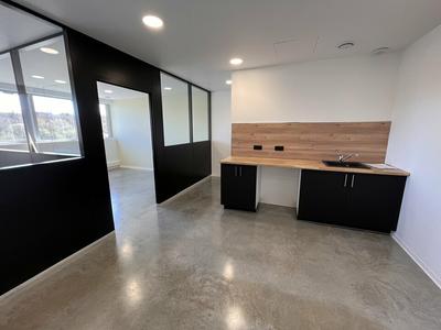 Bureau - 78 m²
