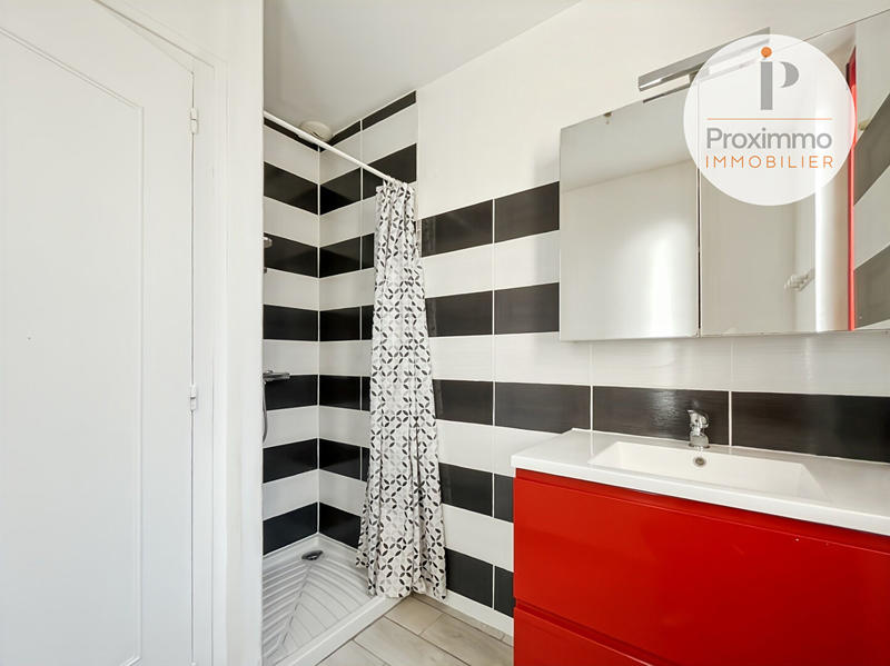 Appartement - 96 m² - 4 pièces