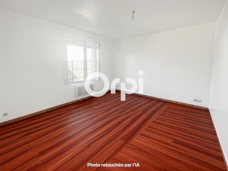 Maison - 104 m² - 4 pièces