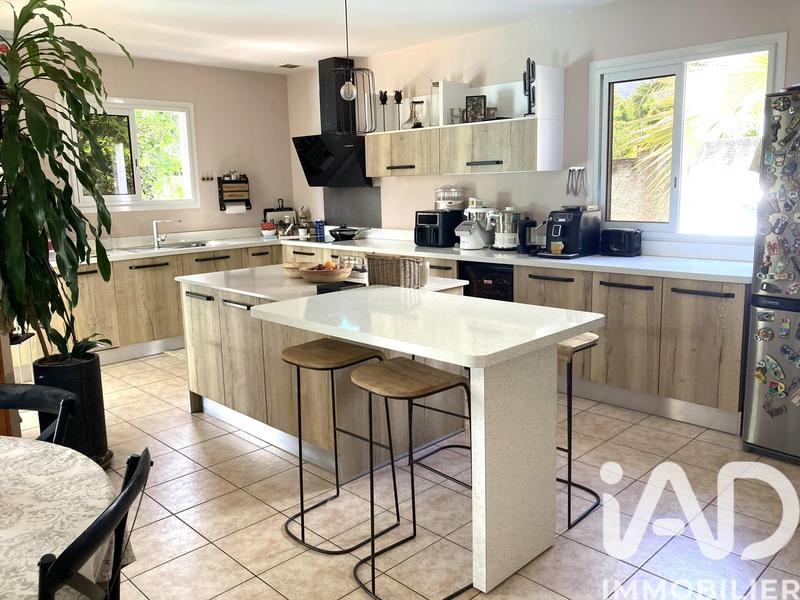 Maison - 109 m² - 4 pièces