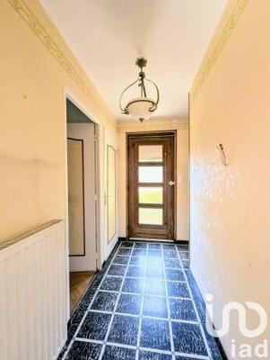 Maison - 92 m² - 5 pièces