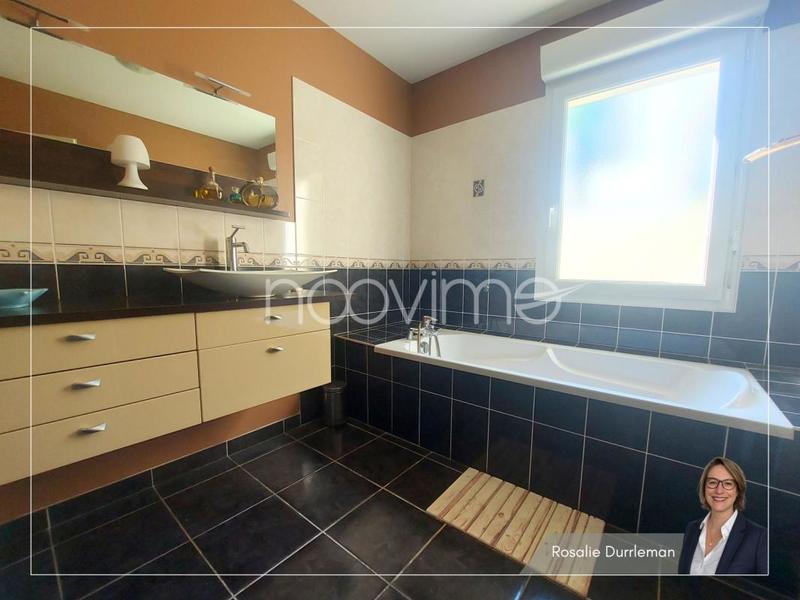Appartement - 92 m² - 4 pièces
