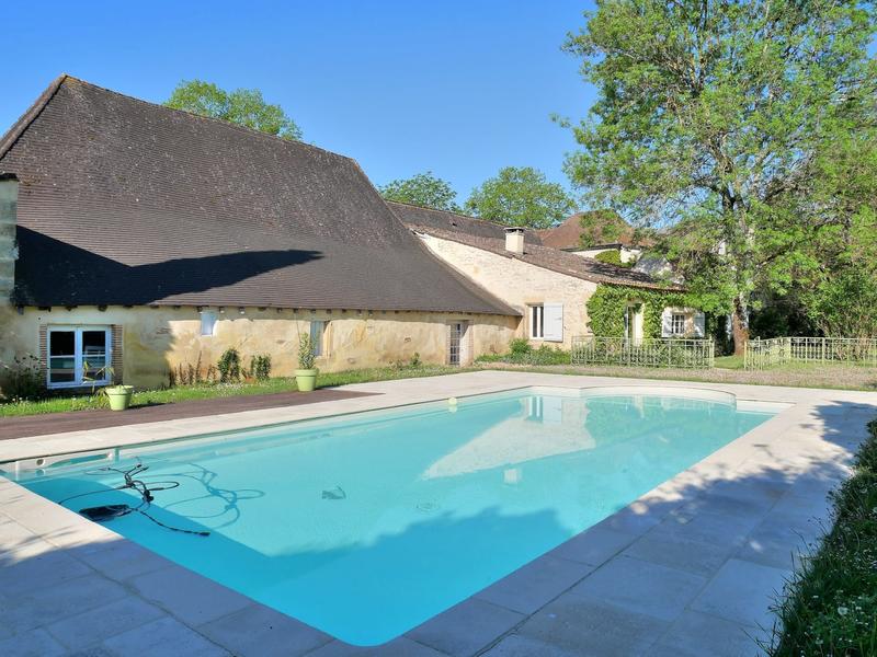 Appartement - 415 m² - 12 pièces