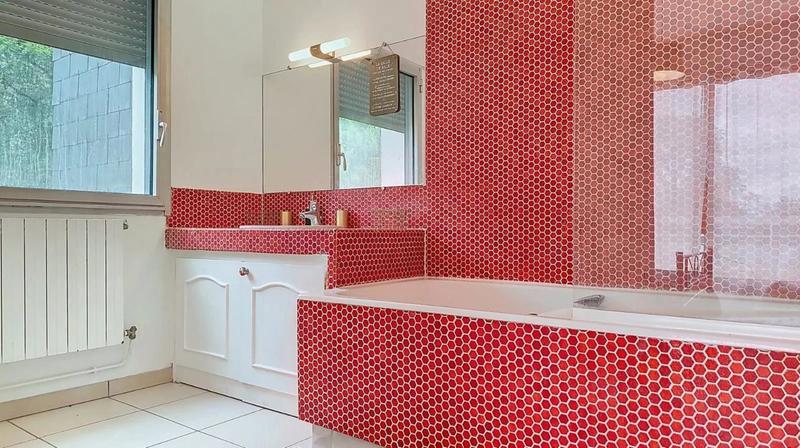 Propriété - 350 m² - 12 pièces