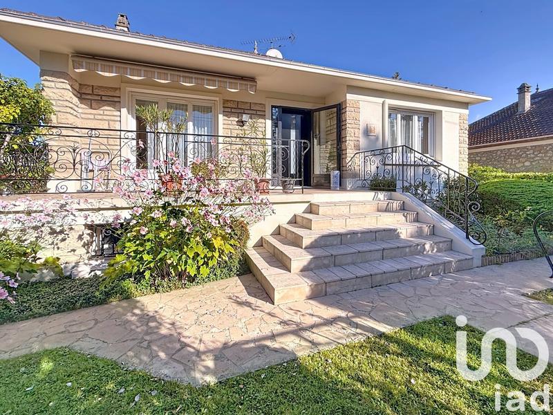 Maison - 103 m² - 6 pièces