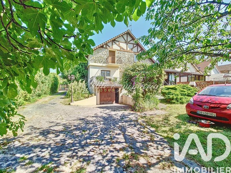 Maison - 155 m² - 7 pièces