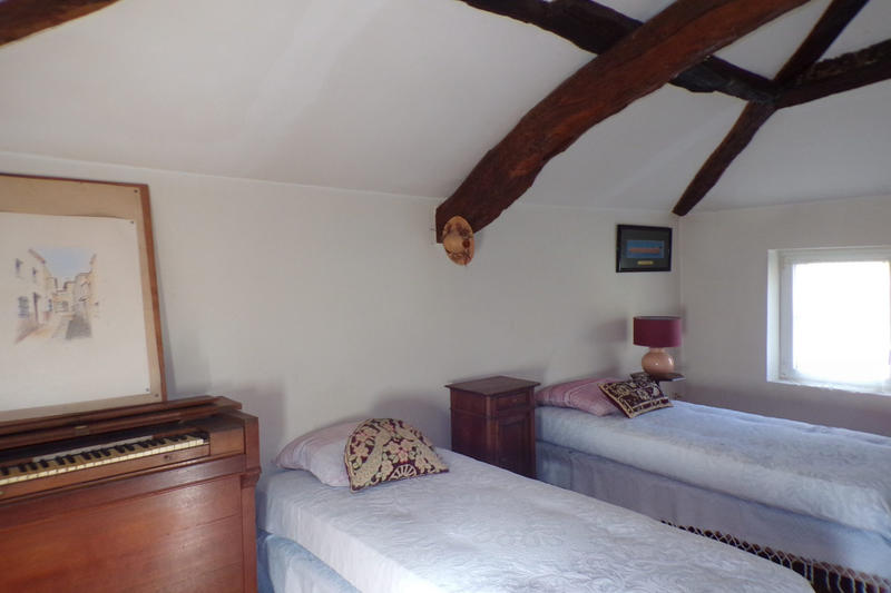 Maison - 167 m² - 6 pièces