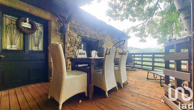 Maison - 90 m² - 3 pièces