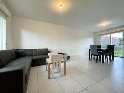 Maison - 109 m² - 5 pièces