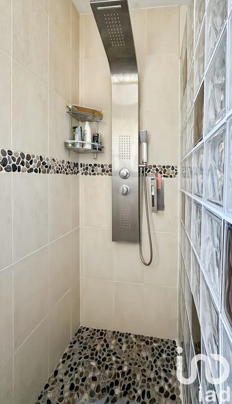 Maison - 133 m² - 6 pièces