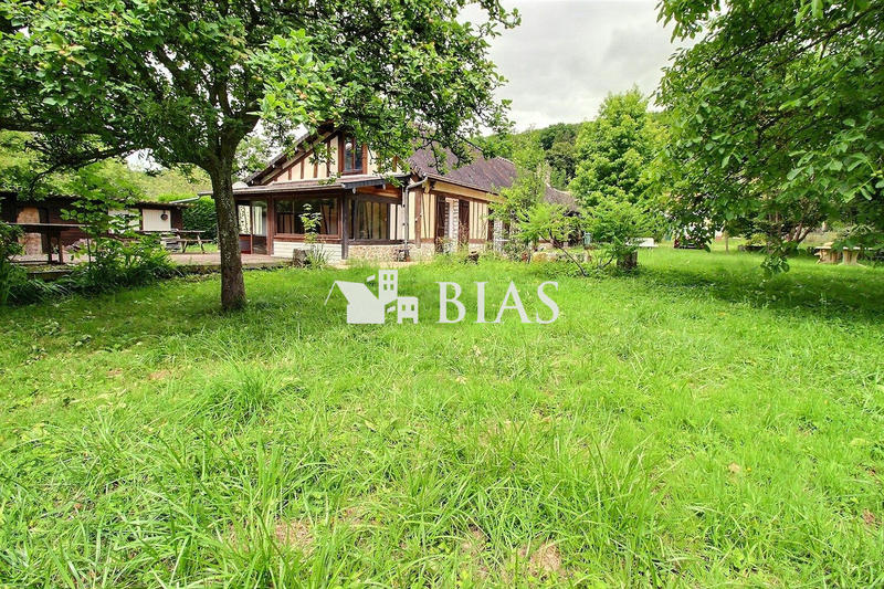 Maison ancienne - 136 m² - 4 pièces