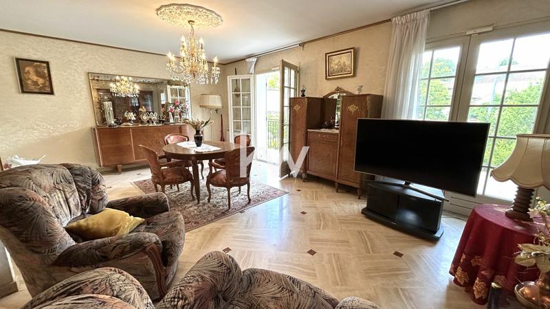 Maison - 86 m² - 4 pièces