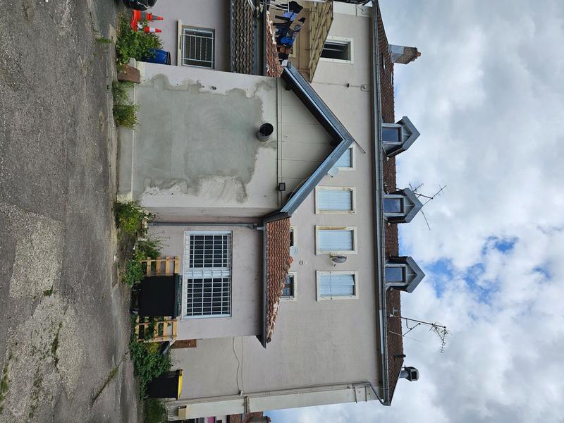 Appartement - 155 m² - 2 pièces