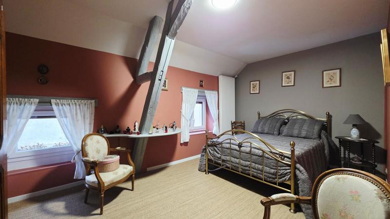 Maison - 156 m² - 7 pièces