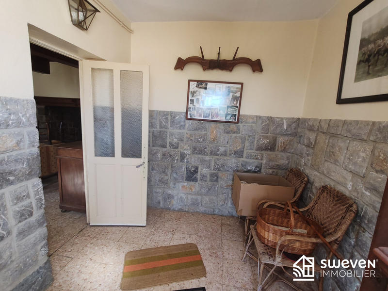 Maison ancienne - 167 m² - 6 pièces