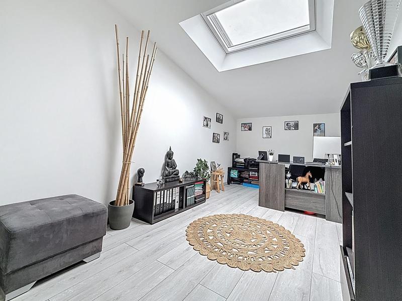 Appartement - 134 m² - 4 pièces