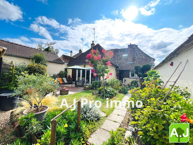 Maison - 97 m² - 4 pièces