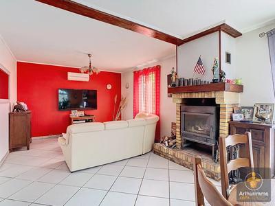 Maison - 158 m² - 7 pièces