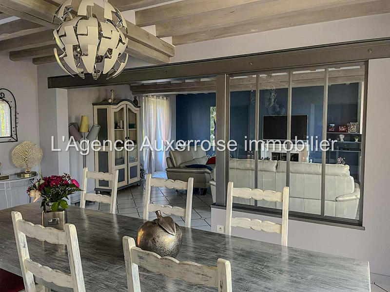 Maison - 177 m² - 6 pièces