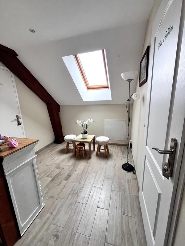 Maison - 161 m² - 6 pièces