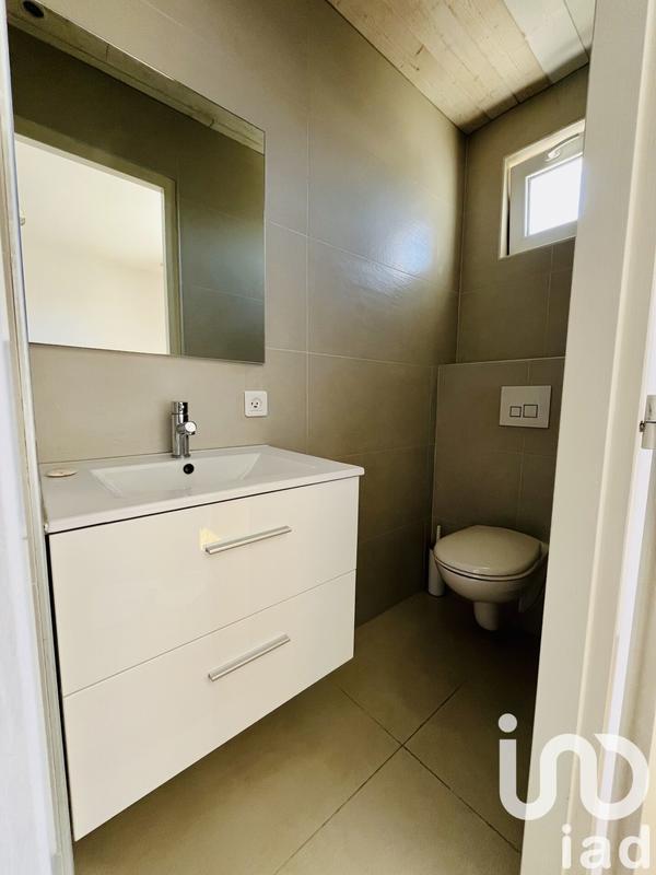 Maison - 223 m² - 9 pièces