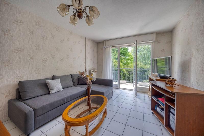 Appartement - 86 m² - 4 pièces